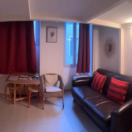 Tranquil With Mezzanine In Carre Dor Nyaraló