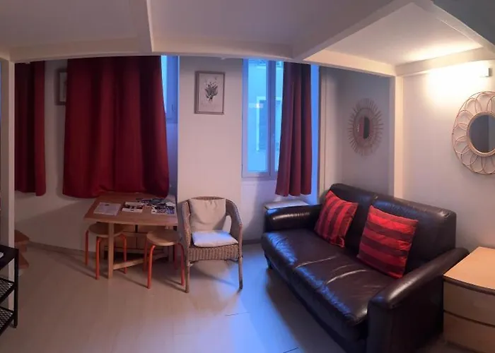 Tranquil With Mezzanine In Carre Dor بيت للعطل